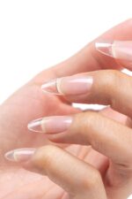 Cuccio Pro Brush-On Builder Gel With Calcium - LED And UV Self-Levelling Lightweight Formula - Soak-Off Gel Product With Strength Of Hard Gel - Chip-Resistant - Clear - 0.43 Oz Nail Polish - Image 4