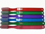POH POH Adult 4-Row Supersoft #5 Toothbrush 6 Pack colors may vary - Image 4